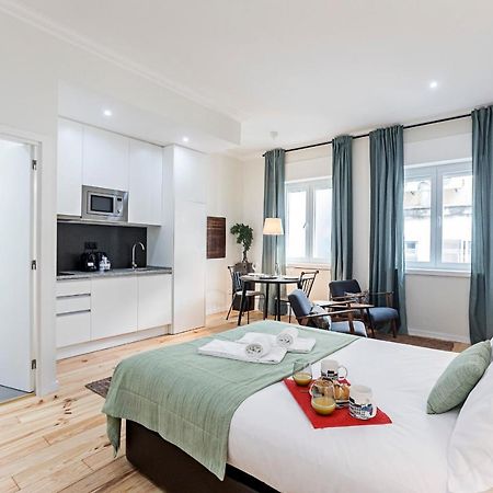 150 Rivoli Apartments By Lovelystay Porto Bagian luar foto