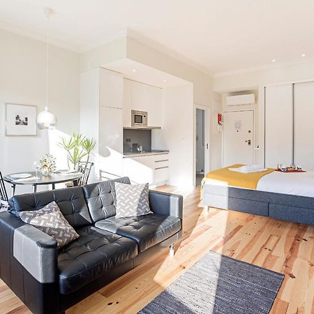 150 Rivoli Apartments By Lovelystay Porto Bagian luar foto