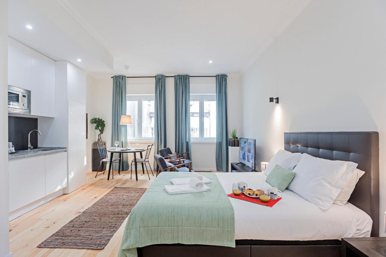 150 Rivoli Apartments By Lovelystay Porto Bagian luar foto
