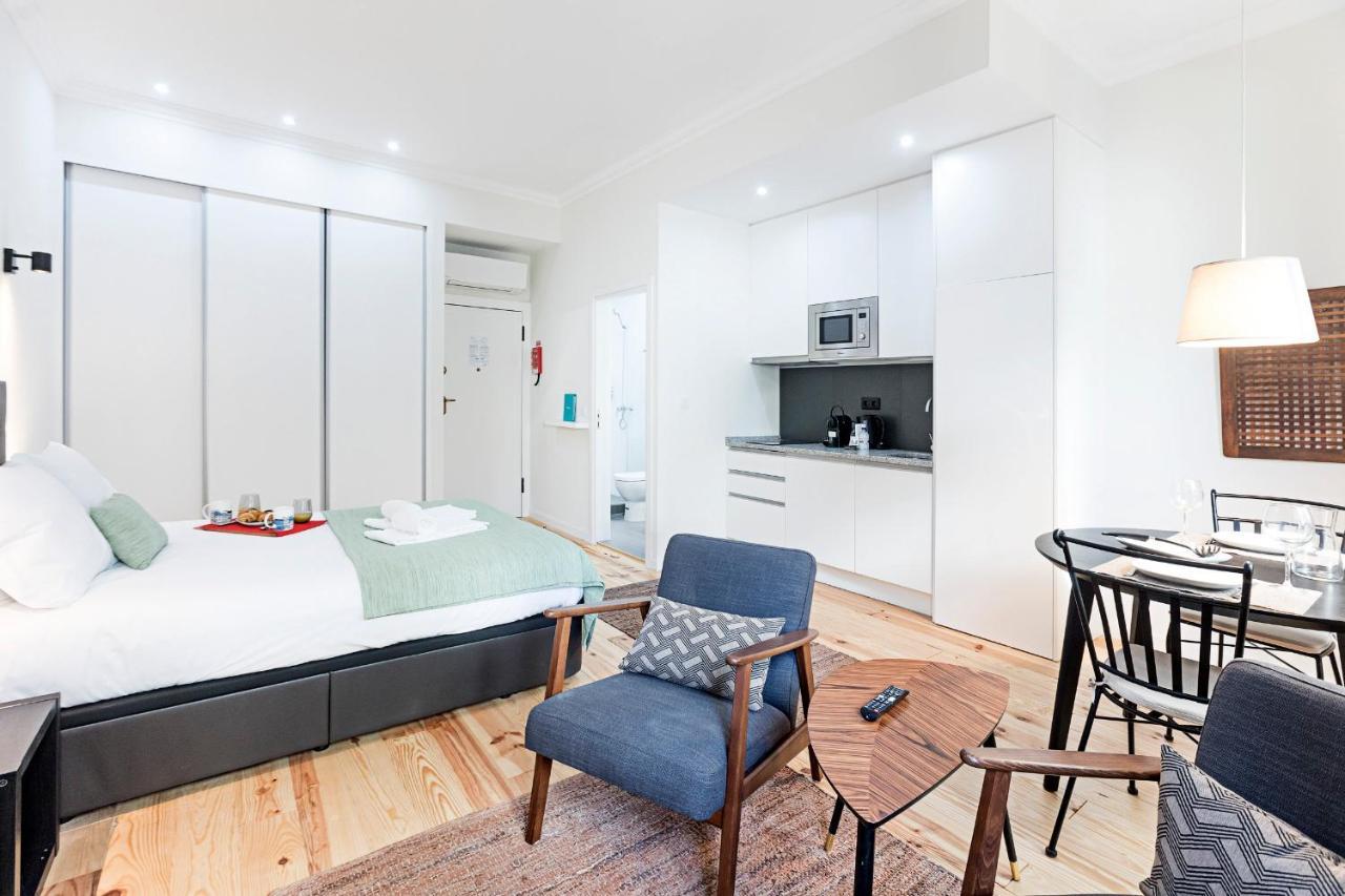 150 Rivoli Apartments By Lovelystay Porto Bagian luar foto