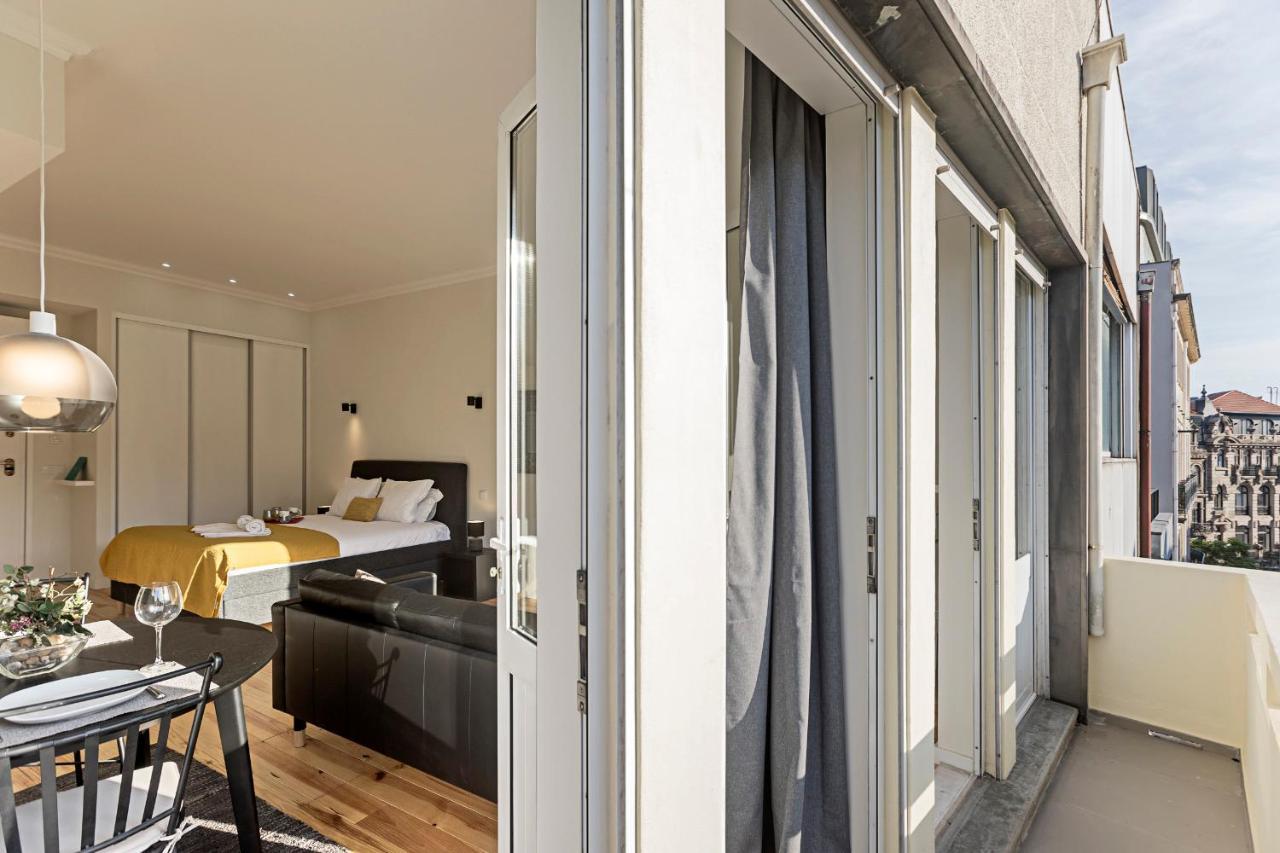 150 Rivoli Apartments By Lovelystay Porto Bagian luar foto