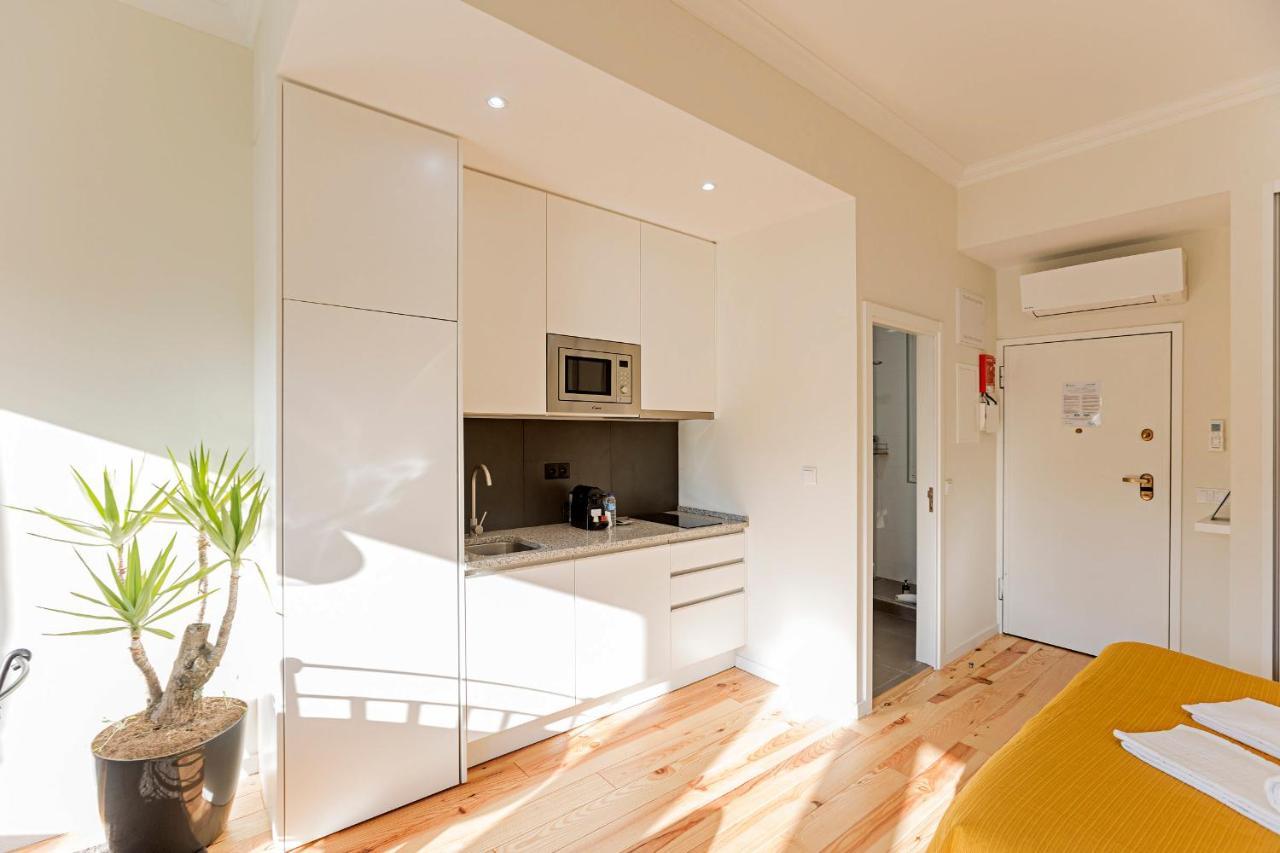 150 Rivoli Apartments By Lovelystay Porto Bagian luar foto