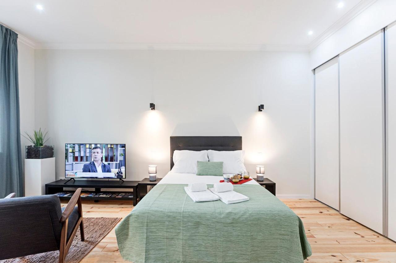 150 Rivoli Apartments By Lovelystay Porto Bagian luar foto
