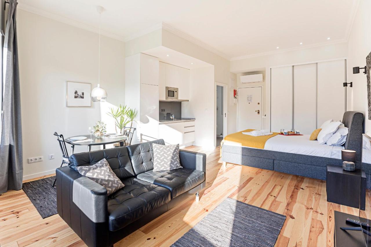 150 Rivoli Apartments By Lovelystay Porto Bagian luar foto