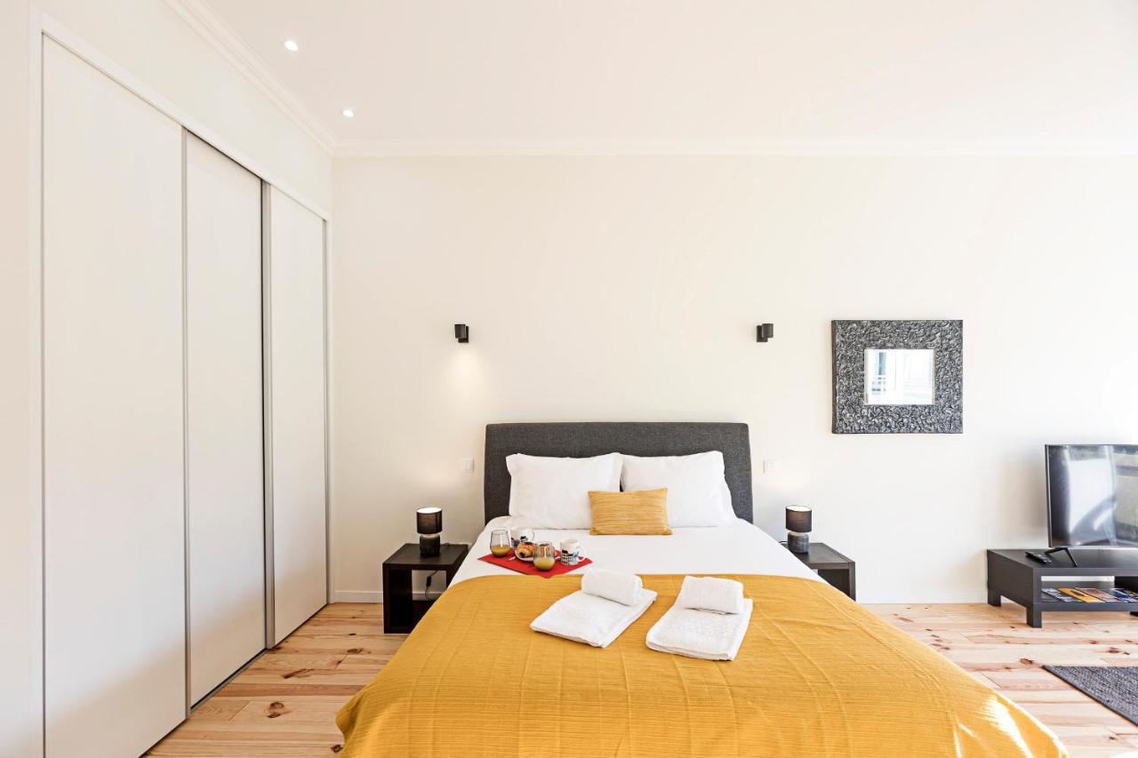 150 Rivoli Apartments By Lovelystay Porto Bagian luar foto